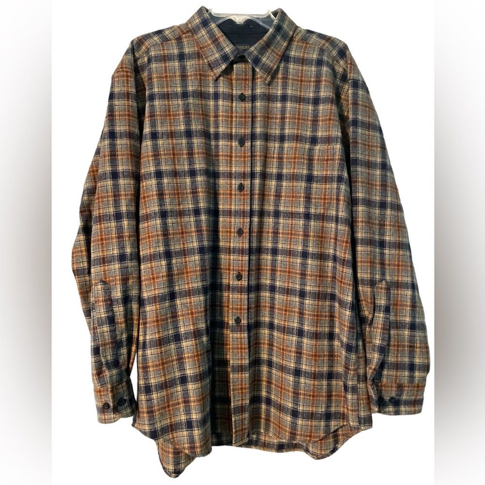Pendleton Woolen Mills Lodge Men’s Long Sleeve Button Up Plaid Flannel
